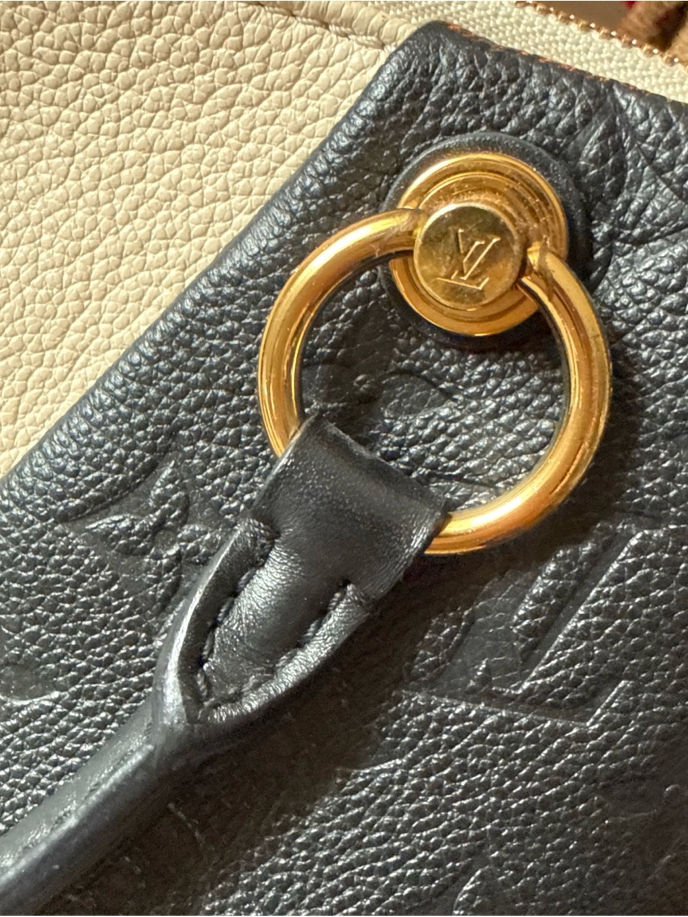 Louis Vuitton Empreinte V Tote BB Black and Cream - Picture 6 of 10